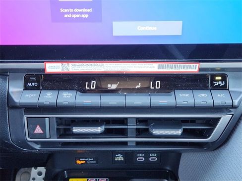 New 2026 Toyota Camry SE image 15