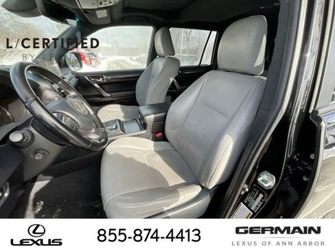 Certified 2023 Lexus GX 460 w/ Black Line Special Edition image 12