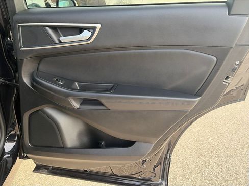 Used 2024 Ford Edge SEL w/ Convenience Package image 35