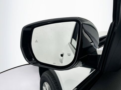 Used 2023 Jeep Grand Cherokee L Limited RWD image 16