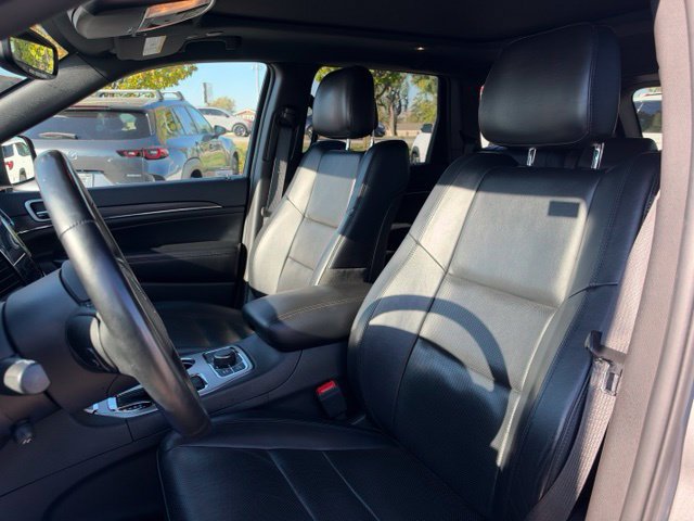 Used 2019 Jeep Grand Cherokee Limited w/ Luxury Group II AWD/4WD image 29
