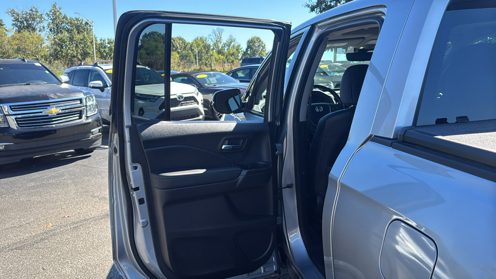 Used 2023 Honda Ridgeline RTL-E image 28