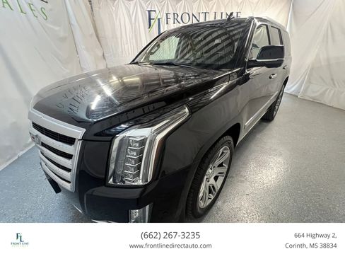 Used 2018 Cadillac Escalade Premium Luxury AWD/4WD image 3