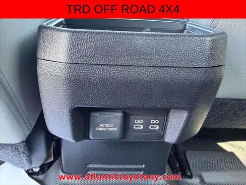 Certified 2025 Toyota Tacoma TRD Off-Road w/ TRD Off Road Upgrade Package AWD/4WD image 18