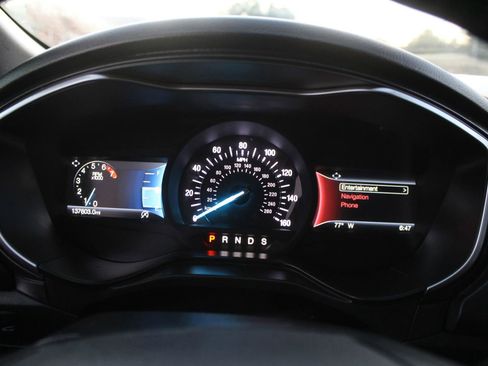 Used 2020 Ford Fusion Titanium image 12