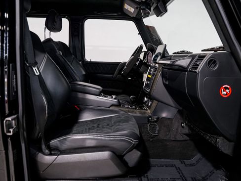 Used 2017 Mercedes-Benz G 550 Squared image 29