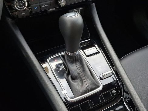 New 2026 Jeep Compass Limited image 10