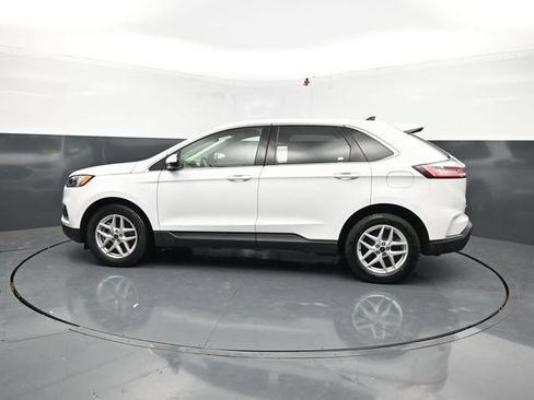 Used 2024 Ford Edge SEL AWD/4WD image 5