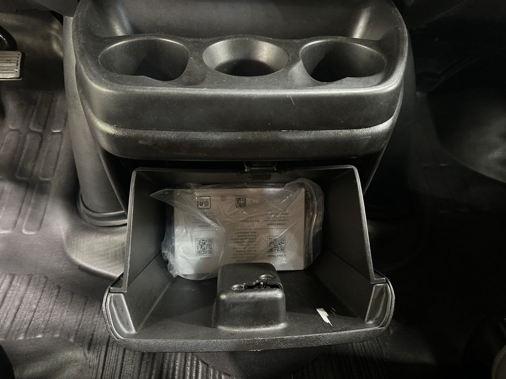 Used 2025 GMC Savana 2500 w/ Driver Convenience Package RWD image 33