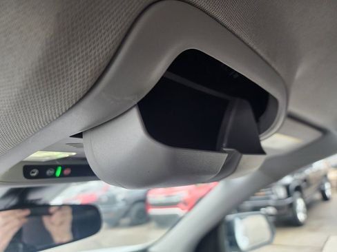 Used 2021 GMC Acadia SLE w/ Driver Convenience Package image 54