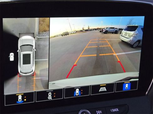 Used 2024 Chevrolet Blazer Premier w/ Driver Confidence II Package image 19