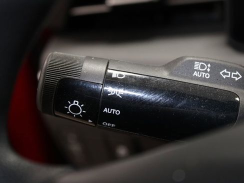 Used 2025 Kia K5 LXS FWD image 29