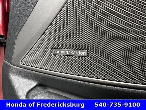 Used 2025 BMW M3 Competition image 38