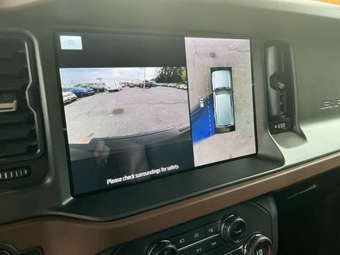 Used 2024 Ford Bronco Outer Banks AWD/4WD image 22