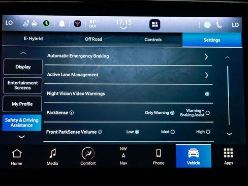Used 2022 Jeep Grand Cherokee Trailhawk w/ Advanced Protech Group II AWD/4WD image 19