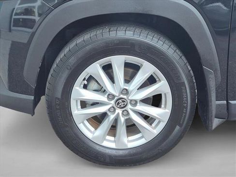Used 2024 Toyota Corolla Cross LE FWD image 21