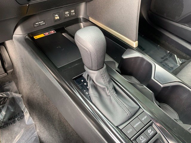 Used 2025 Toyota Camry LE FWD image 18