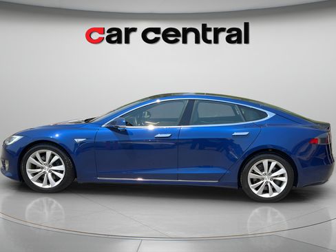 Used 2016 Tesla Model S 90D AWD/4WD image 2