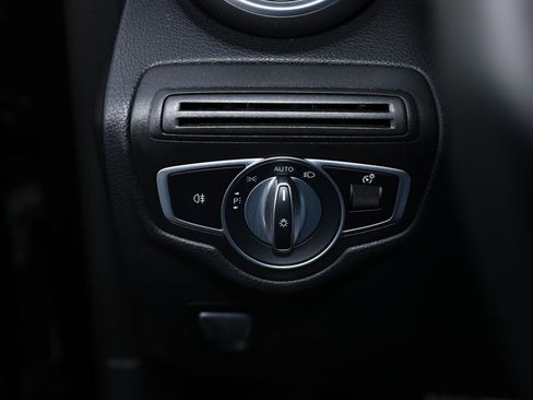 Used 2020 Mercedes-Benz GLC 63 AMG 4MATIC image 49