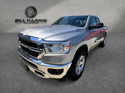 Used 2020 RAM 1500 Big Horn AWD/4WD image 1