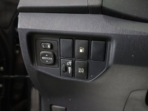 Used 2013 Toyota Prius Prime Plug-In Hybrid FWD image 31