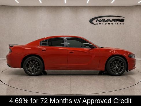 Used 2021 Dodge Charger SXT w/ Blacktop Package RWD image 8