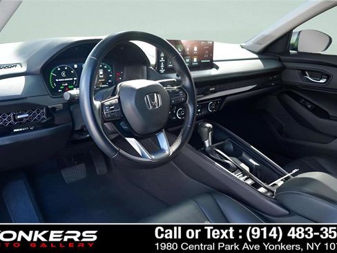 Used 2023 Honda Accord Touring image 24