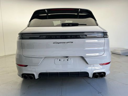 Certified 2026 Porsche Cayenne GTS image 21
