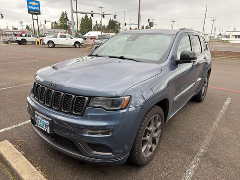 Used 2020 Jeep Grand Cherokee Limited X image 2