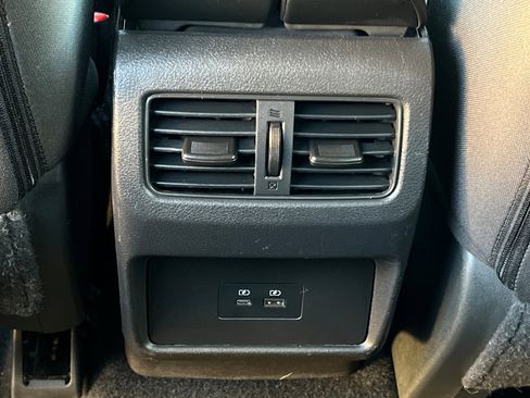 Certified 2023 Nissan Rogue SV image 14