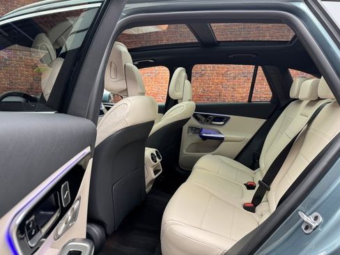 New 2026 Mercedes-Benz GLC 300 GLC 300 image 23