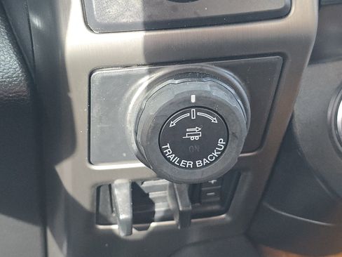 Used 2016 Ford F150 Limited w/ Trailer Tow Package image 13