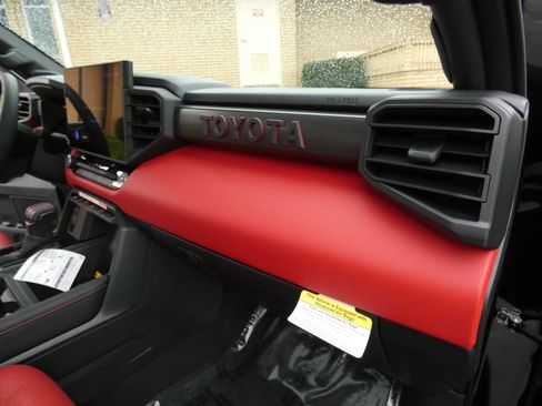 Used 2025 Toyota Tundra TRD Pro image 34