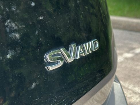 Certified 2023 Nissan Rogue SV w/ SV Premium B Package AWD/4WD image 9