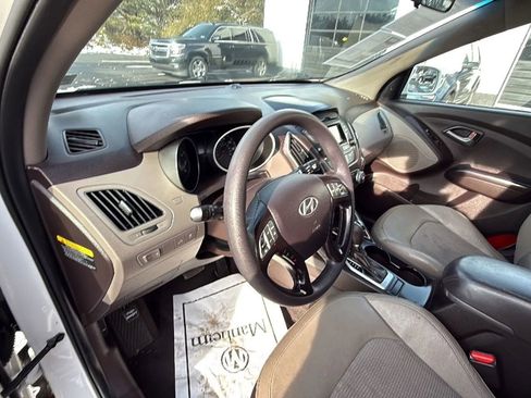 Used 2015 Hyundai Tucson GLS w/ Option Group 02 image 22