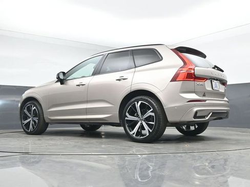 Used 2023 Volvo XC60 B5 Ultimate w/ Protection Package Premier AWD/4WD image 42