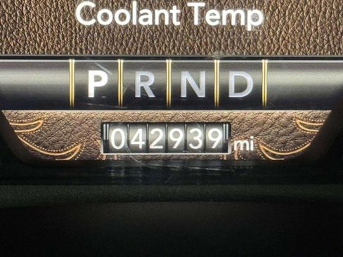 Used 2022 RAM 3500 Limited w/ Night Edition image 39