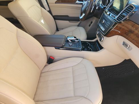 Certified 2018 Mercedes-Benz GLS 450 4MATIC image 15