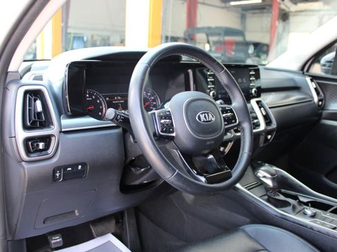 Used 2021 Kia Sorento S w/ Panoramic Sunroof Package FWD image 13