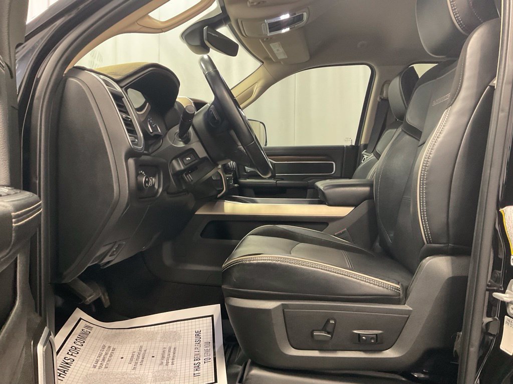 Used 2022 RAM 2500 Laramie AWD/4WD image 4