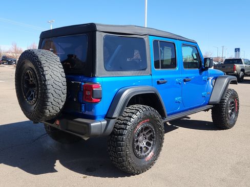 Used 2022 Jeep Wrangler Unlimited Sport image 3