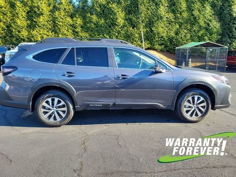New 2025 Subaru Outback Premium image 8