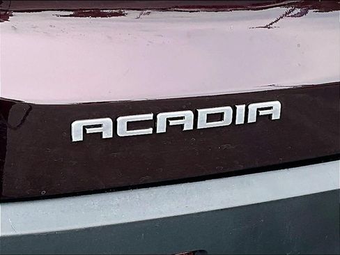 Used 2018 GMC Acadia SLE AWD/4WD image 8