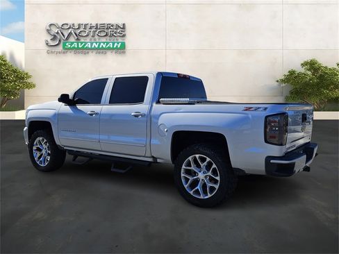 Used 2017 Chevrolet Silverado 1500 LT w/ All Star Edition image 3