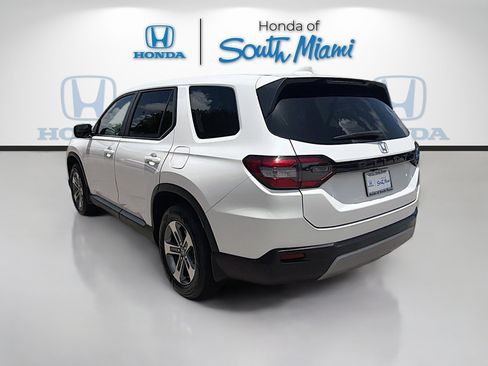Used 2023 Honda Pilot EX-L image 5