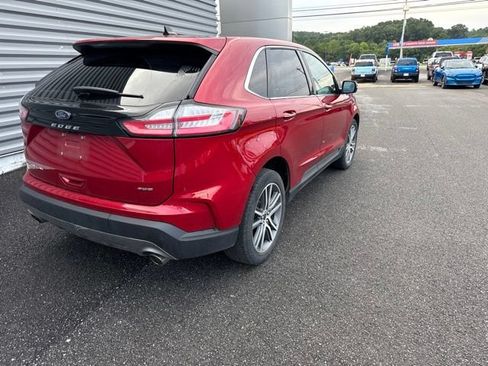 Used 2024 Ford Edge Titanium AWD/4WD image 5