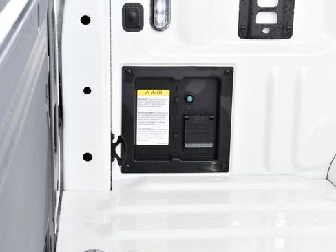 New 2025 Ford F150 Lariat w/ Equipment Group 502A High image 23