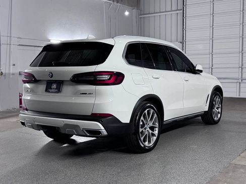 Used 2022 BMW X5 xDrive40i w/ Executive Package AWD/4WD image 11