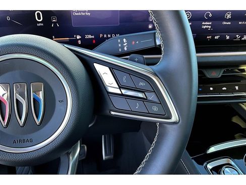 Used 2025 Buick Envision Sport Touring image 12