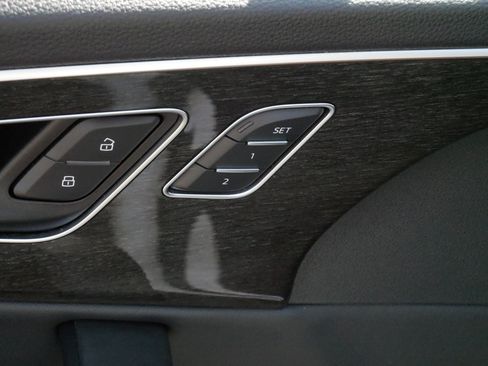 Used 2021 Audi Q7 3.0T Prestige AWD/4WD image 19